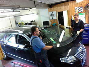 Neue Scheibe anpassen